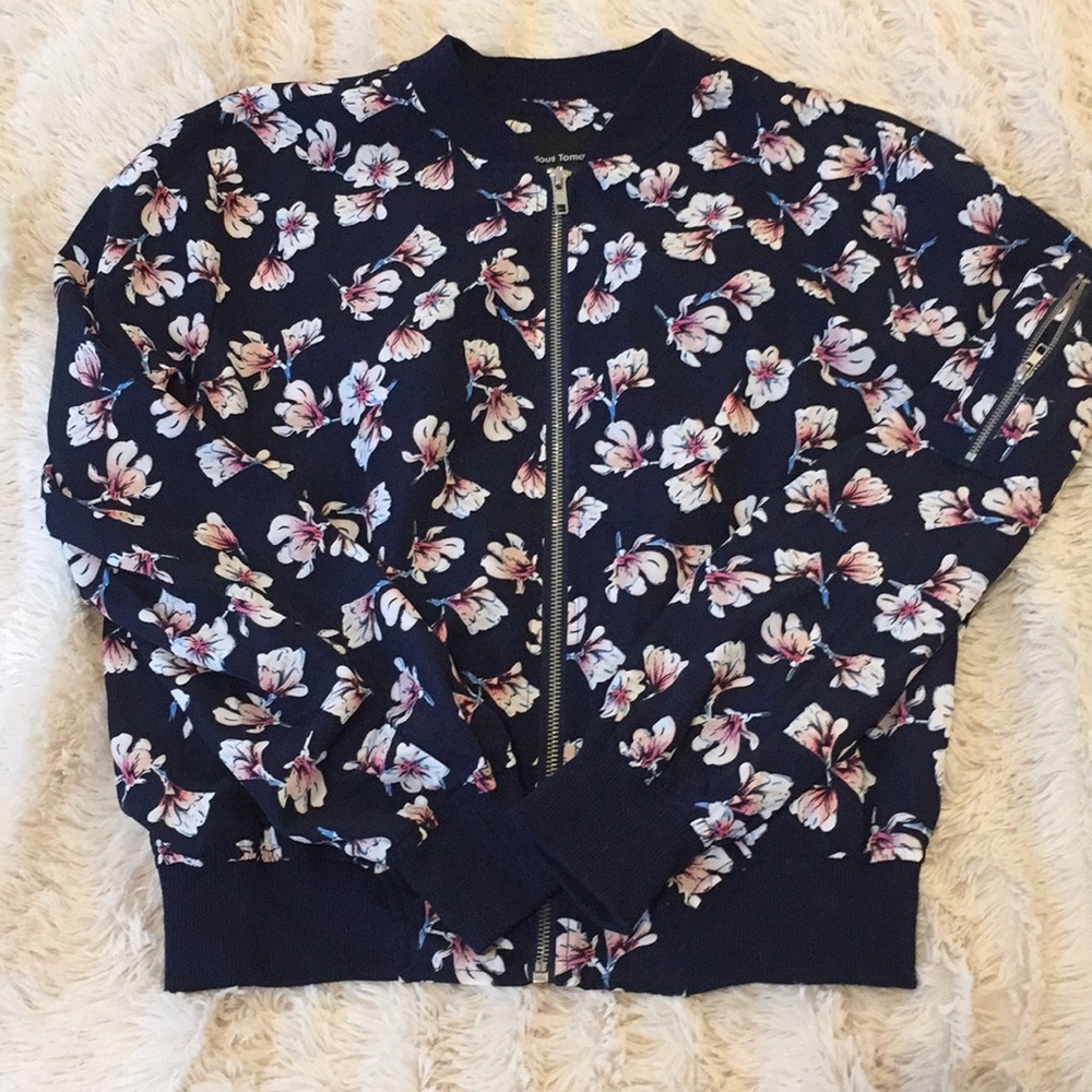 Floral light weight bomber